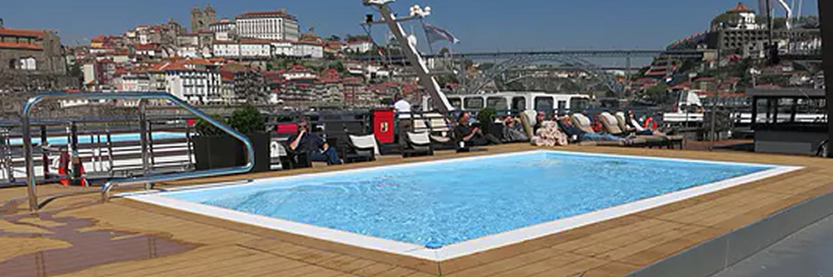 MS Douro Serenity, piscina