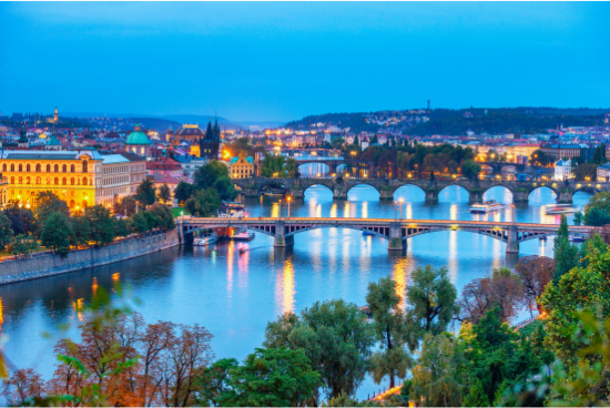 Crucero Danubio encantador y Praga: Budapest a Praga
