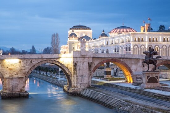 Tren + Crucero: Milán, Venecia y Balcanes, Milán a Estambul